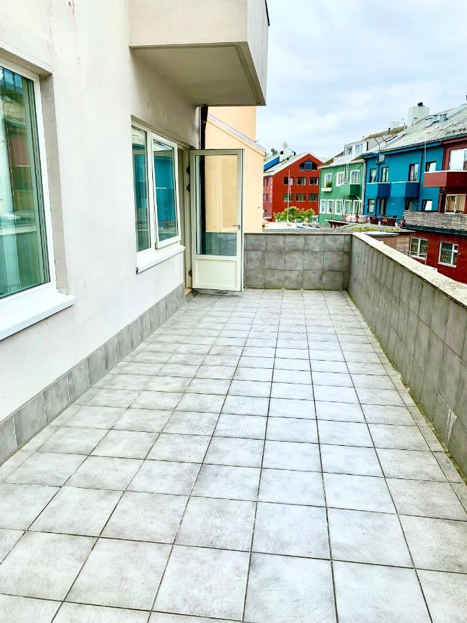 Fin Leilighet, Midt I Hjertet Av Kristiansund. Apartamento Exterior foto